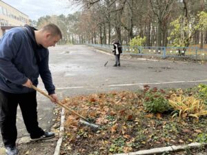 🧹Парково-хозяйственный день в колледже.