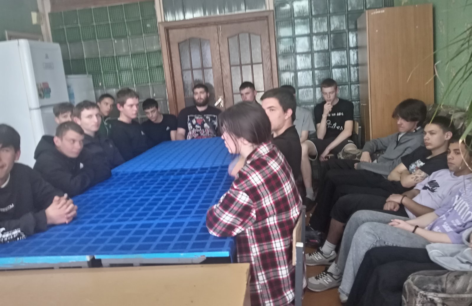 Встреча учащихся, проживающих в общежитии, со следователем Калинковичского РОСК Сницаренко А. А. по теме «Профилактика в сфере кибер преступлений».
