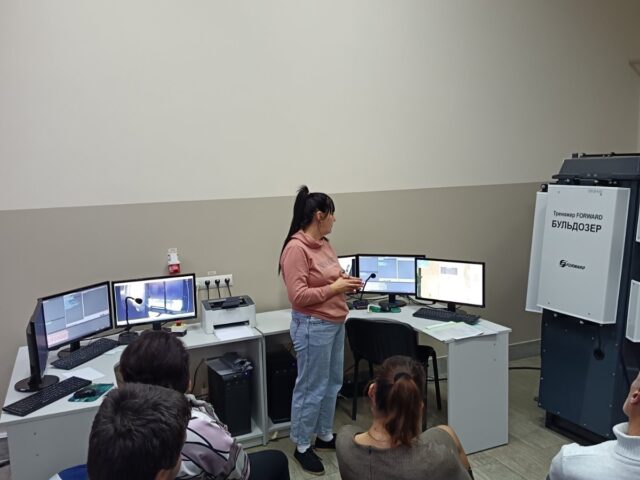 Открытый урок на тему » Приёмы управления самоходной машиной бульдозер KOMATSU D65″